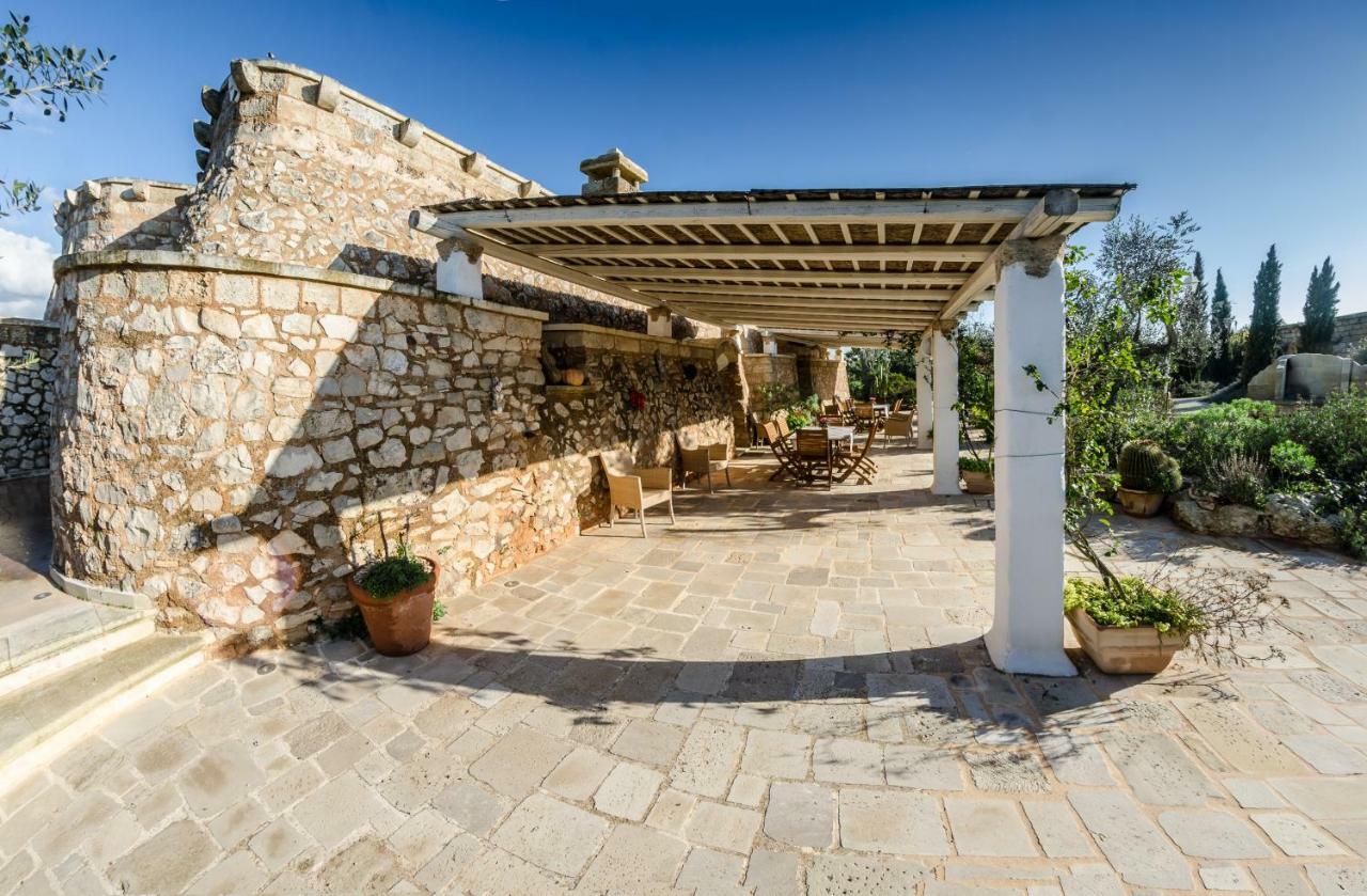 Trulli Altomare Villa Alliste Bagian luar foto
