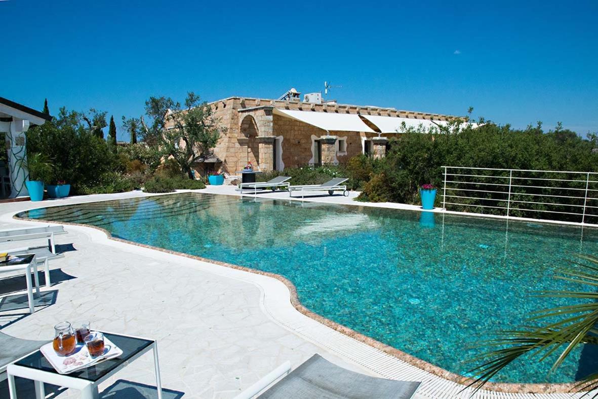 Trulli Altomare Villa Alliste Bagian luar foto